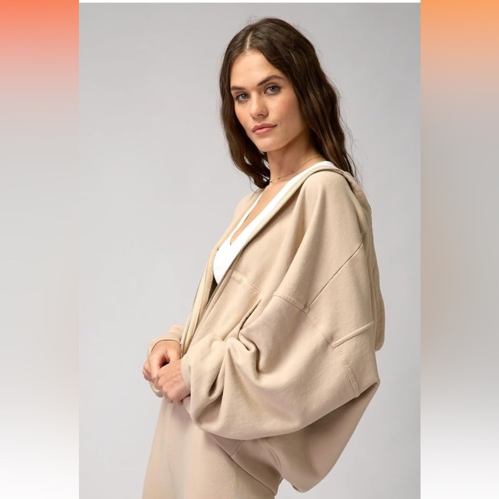 Spiritual Gangster Women's Ibby
Oversized fit